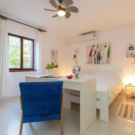 Nonina - Relax And Let Go Apartment